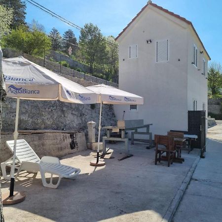 Porto Njegusi A2 Lejlighed Cetinje Eksteriør billede